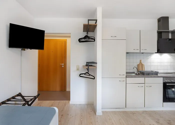 Zentral Ruhig Ideal Perfekt *